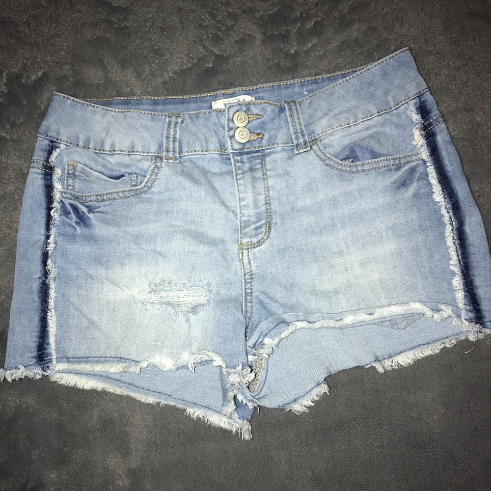 High waisted jean shorts